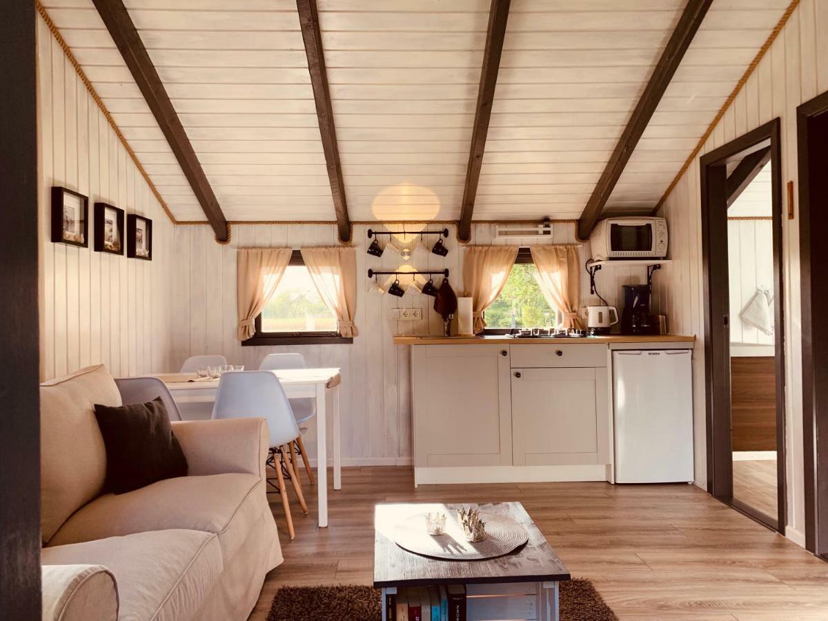 Ferienhaus Achtern Diek Emmelsbull-Horsbull Екстер'єр фото